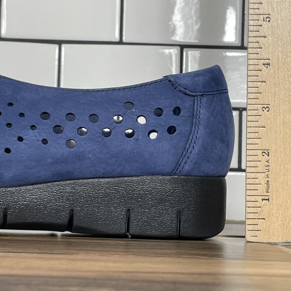 Clarks Daelyn Summit Women's Size 9 Shoes Blue Leather Comfort Wedge Loafer - Picture 9 of 12